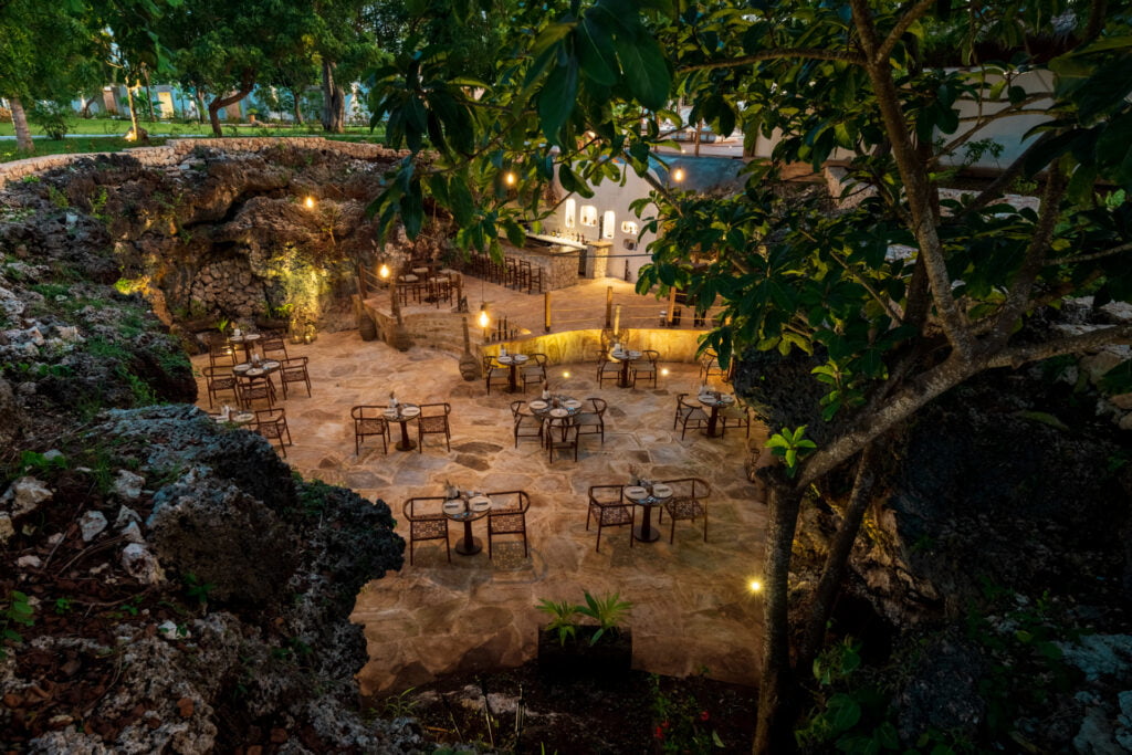 2.2 The Cave Restaurant_copy