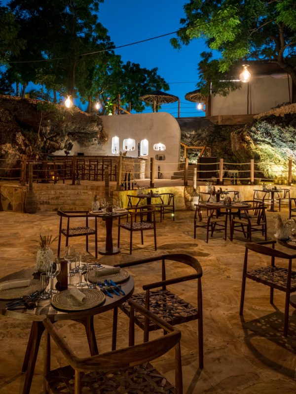 2.3 The Cave Restaurant_copy